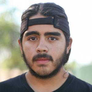 Diego_Rosas Headshot Photo