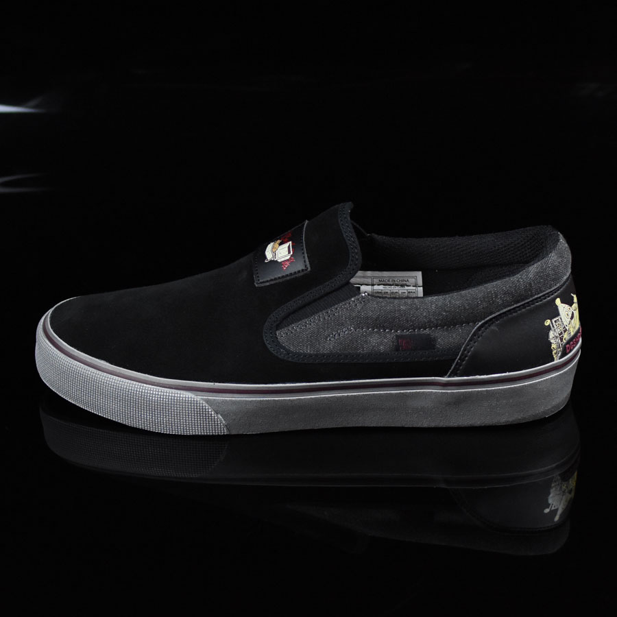 dc black slip on shoes